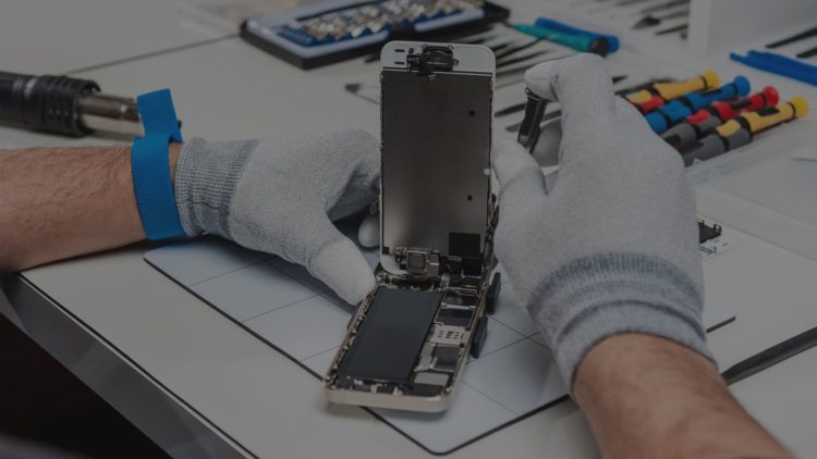 10 основных сложностей при ремонте Iphone